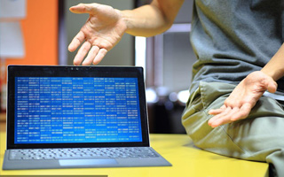 鄂尔多斯 mongo排序sort,php如何按顺序排列数组？